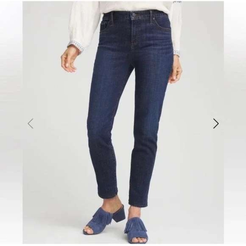 Chico's So Slimming Girlfriend Slim Leg Ankle Jeans Dark Wash 2 Stretch 00
